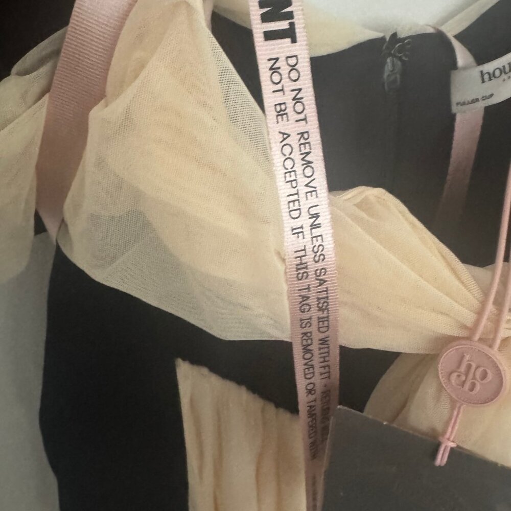 SOLD- House of CB Black and Cream Off-Shoulder Dress - Picture 4 of 6